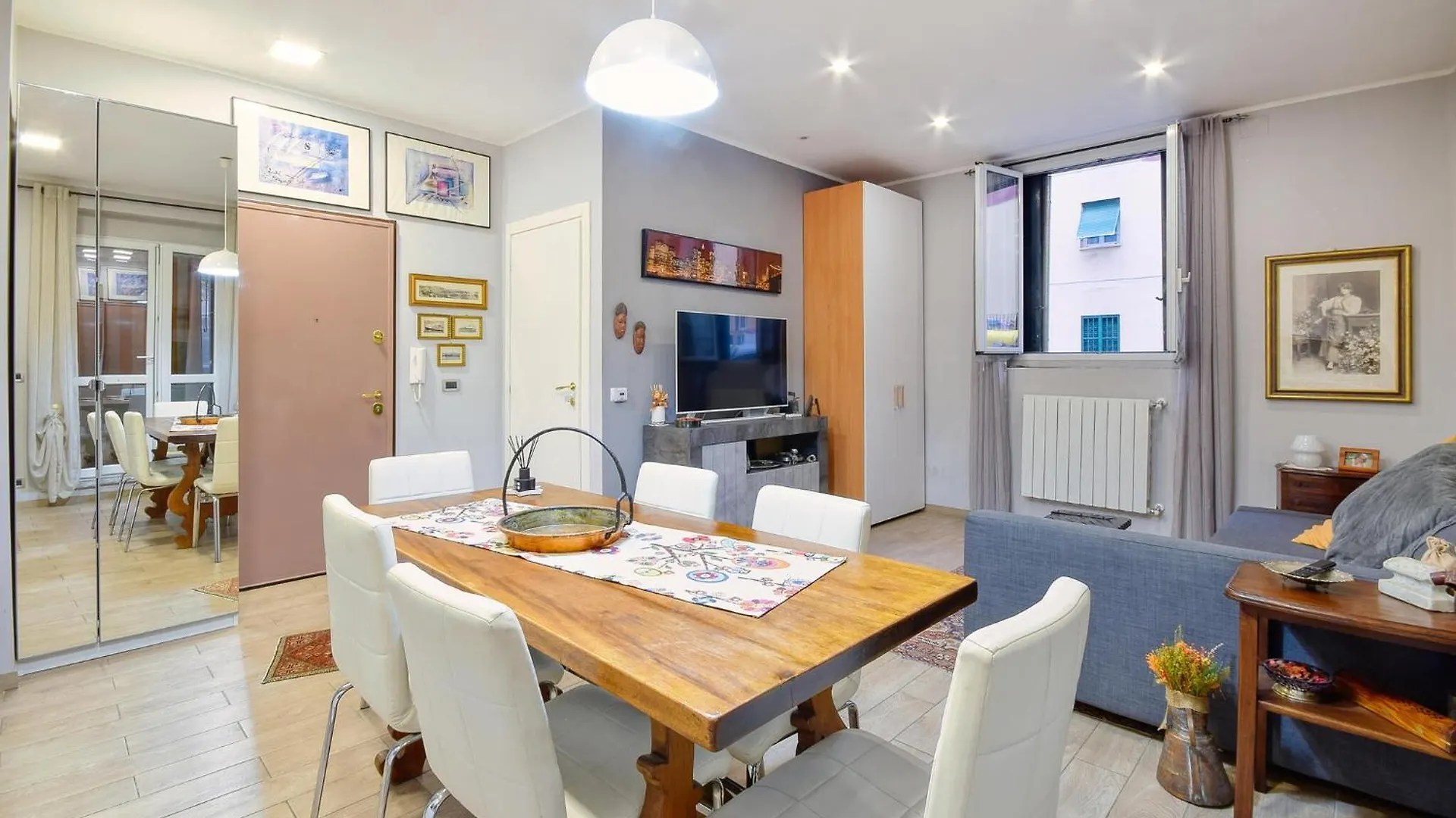 Beautiful Apartment In Genova With Kitchen